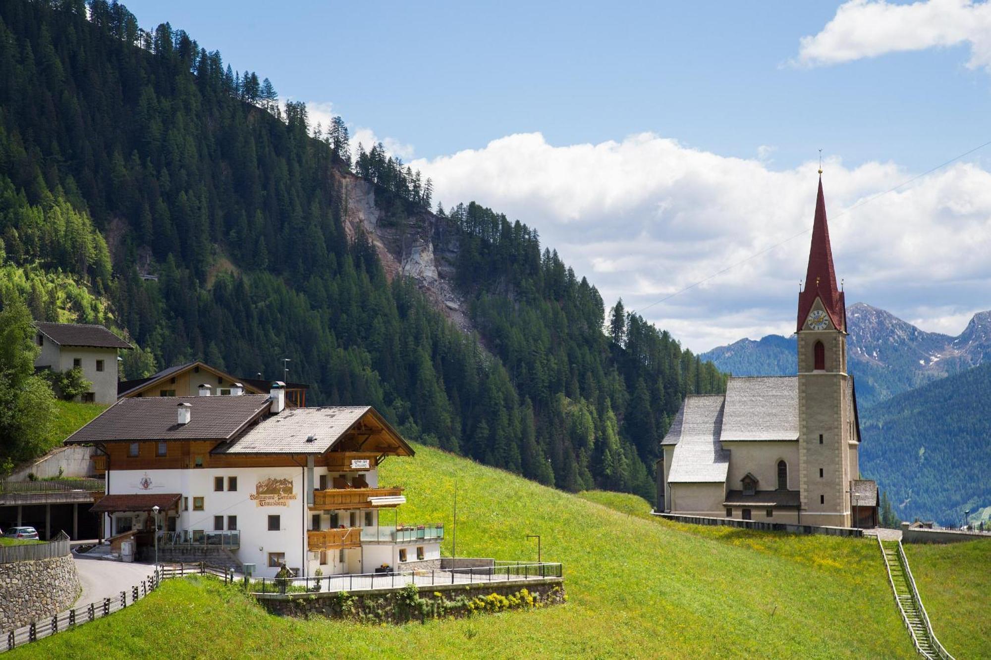 Gasthof Trausberg Corvara in Passiria Exteriör bild