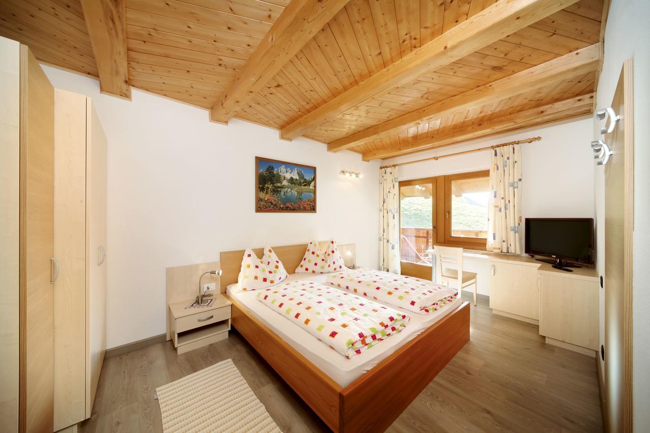 Gasthof Trausberg Corvara in Passiria Exteriör bild